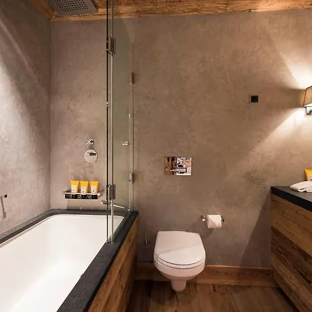 Contact Us At What App - 0041-798-079-427 To Book!! - Beautiful Chalet In With 7 Bedrooms Villa