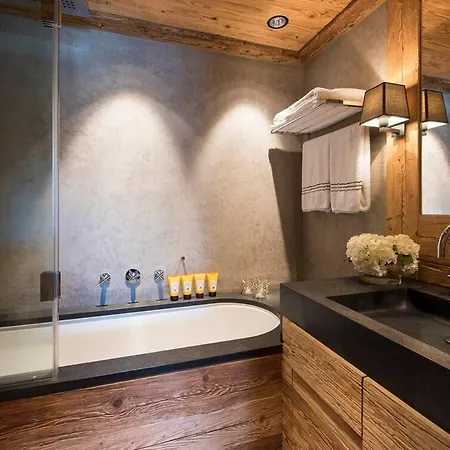 Villa Contact Us At What App - 0041-798-079-427 To Book!! - Beautiful Chalet In With 7 Bedrooms